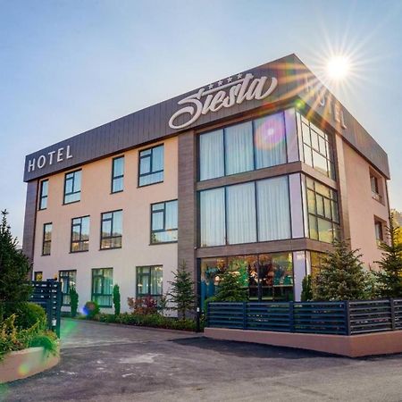 Hotel Siesta Uzice Bagian luar foto
