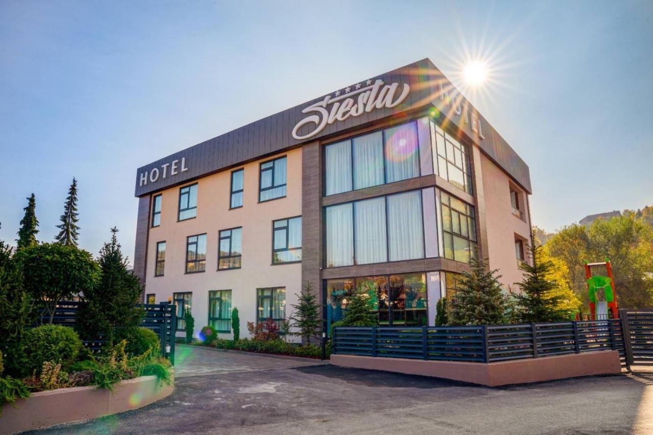 Hotel Siesta Uzice Bagian luar foto