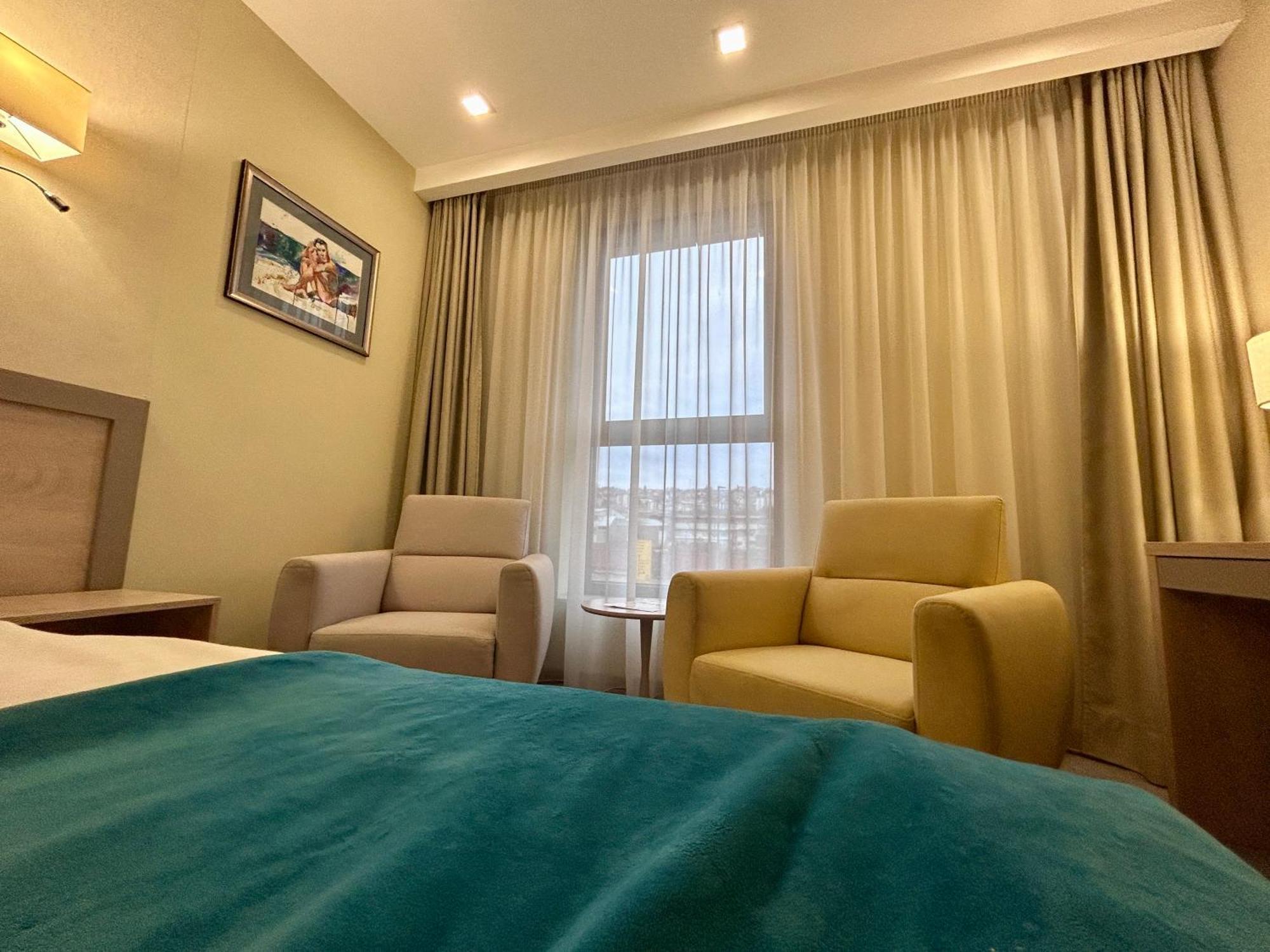 Hotel Siesta Uzice Bagian luar foto