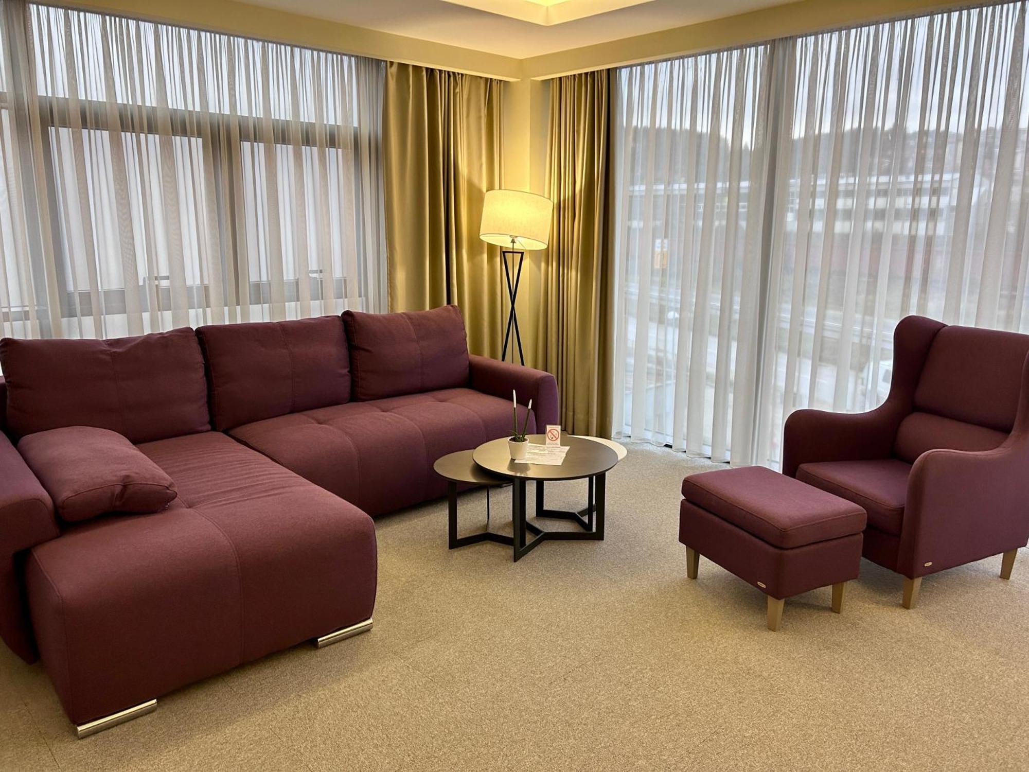 Hotel Siesta Uzice Bagian luar foto