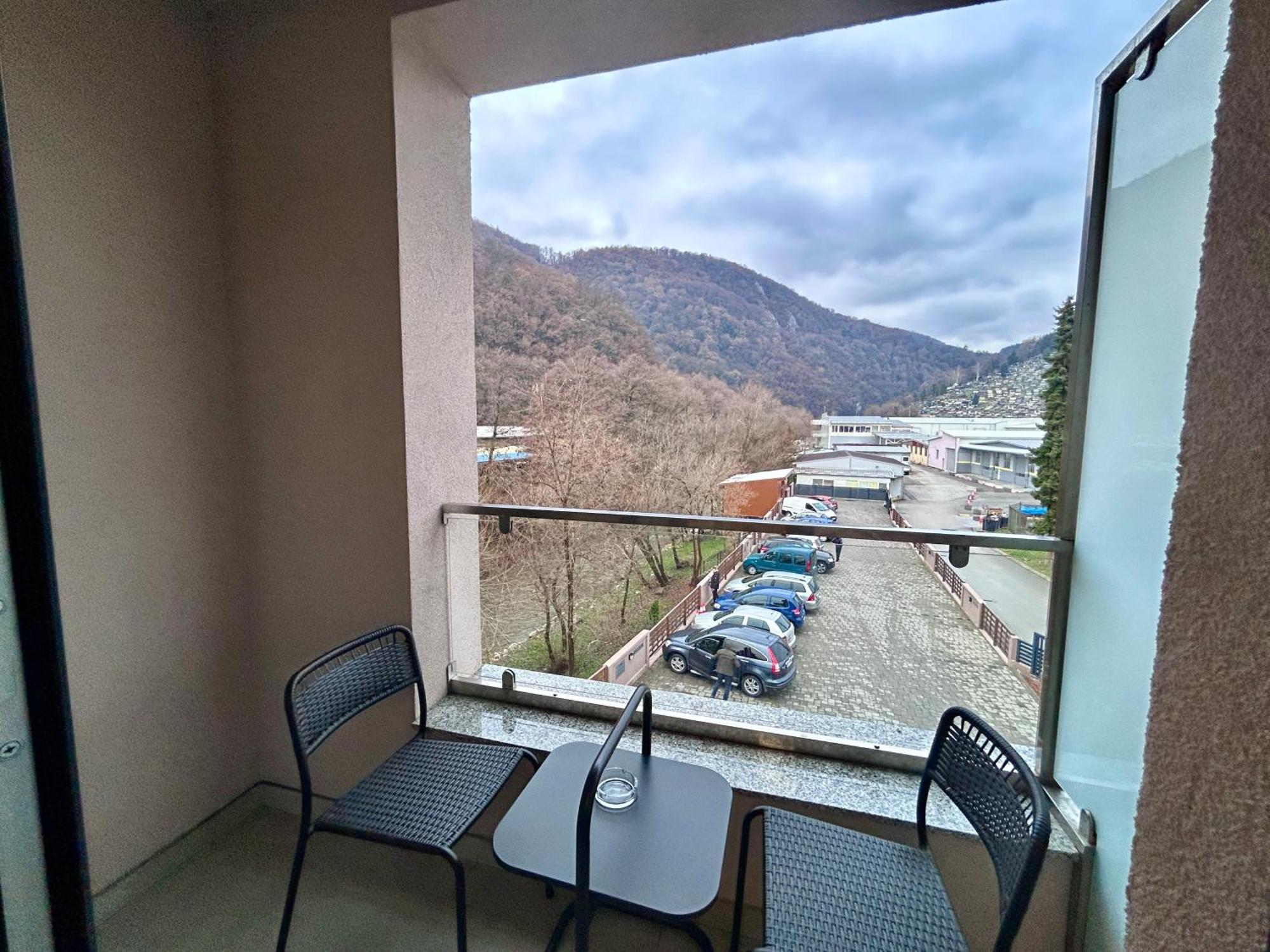 Hotel Siesta Uzice Bagian luar foto